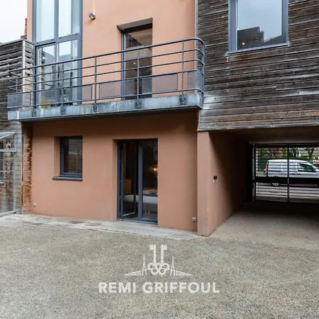 The Cosmopolitan Architect Design With Rooftop Jacuzzi 8 Guests Holiday home *