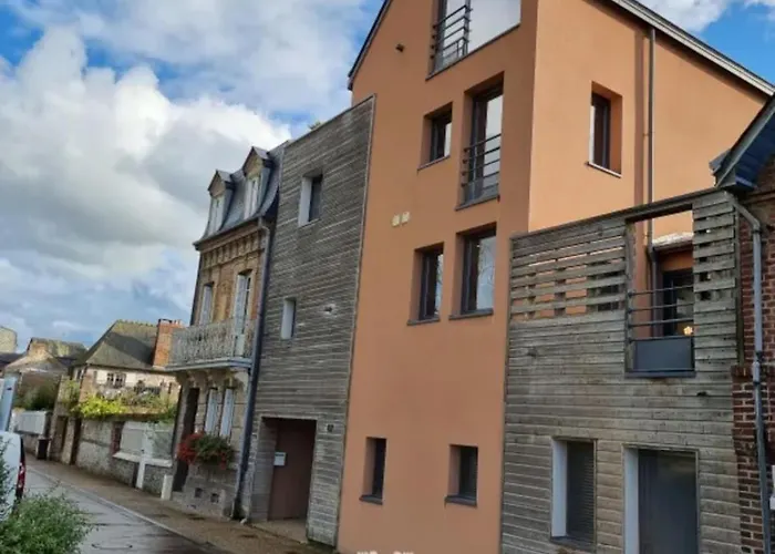 The Cosmopolitan Architect Design With Rooftop Jacuzzi 8 Guests Dom wakacyjny